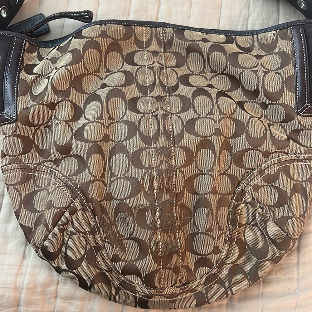 Coach Handbag - Picture 2 of 8